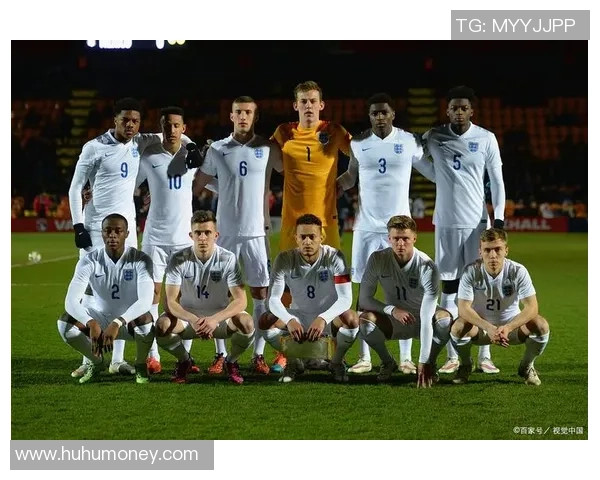 足球球星高清壁纸大赏尽显绿茵赛场激情与巅峰瞬间 足球球星高清壁纸大赏尽显绿茵赛场激情与巅峰瞬间